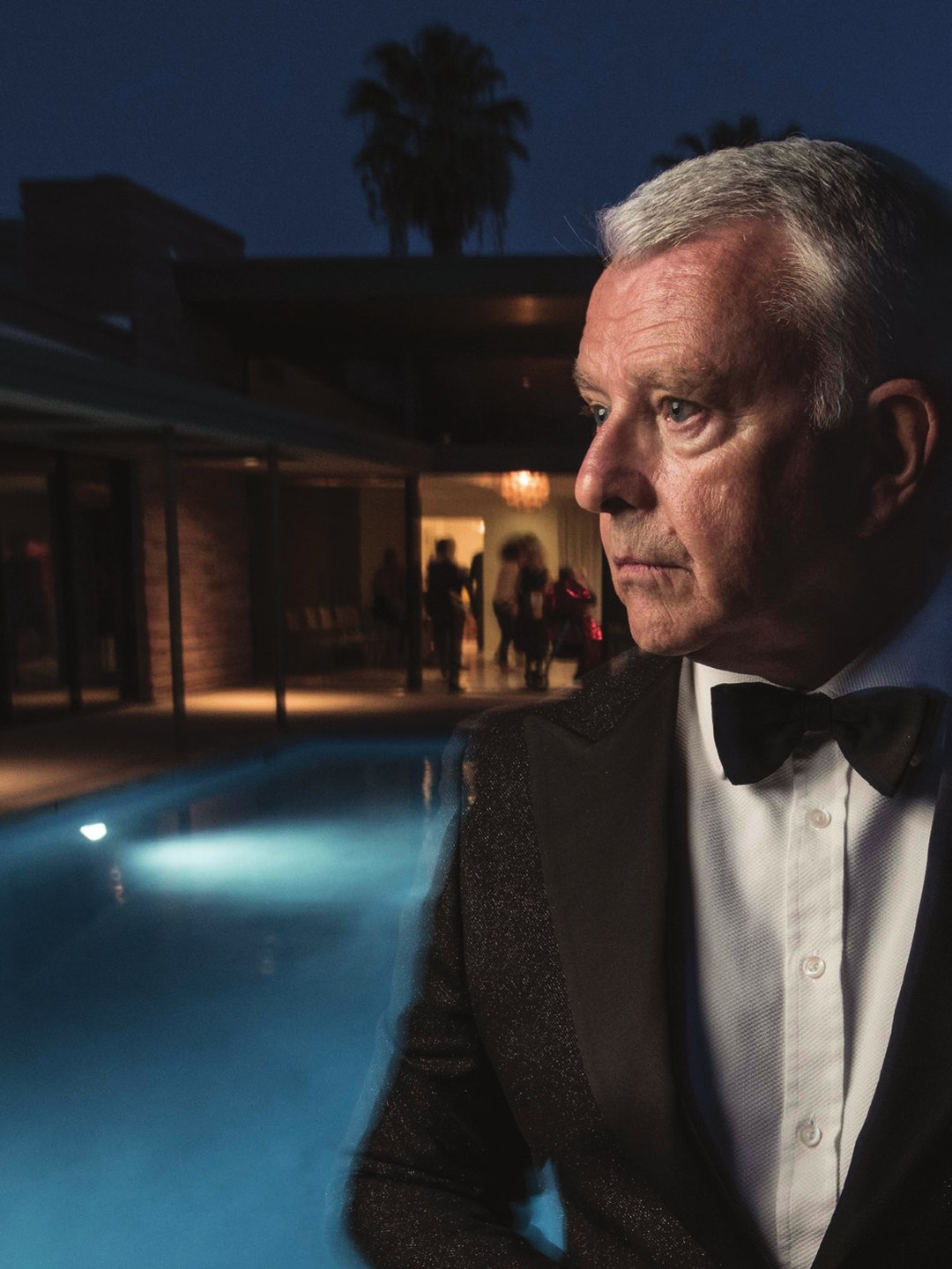 Richard Shelton as Frank Sinatra by the pool at dusk — SINATRA: One Last Shot