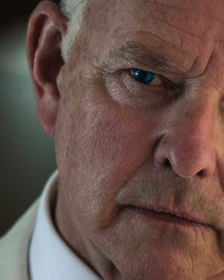 Richard Shelton as Frank Sinatra — portrait
